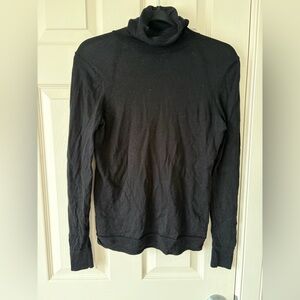 BANANA REPUBLIC 100% Merino Wool Long Sleeve - Small